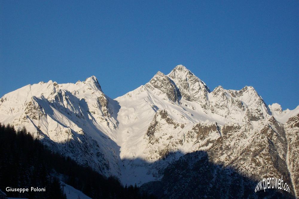 01 - cieli limpidi,sul passo di Valsecca e sui Diavoli .jpg